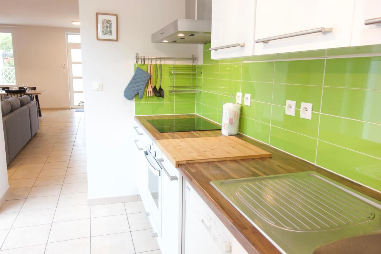 Charmante Maison Avec Piscine Quartier St James Montelimar Ngoại thất bức ảnh